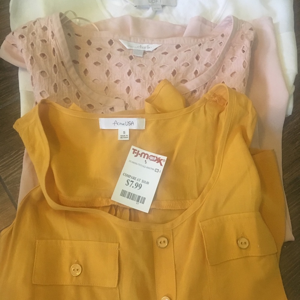 Sleeveless blouse two pack! Buy two and save